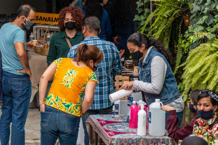 MEXICO CITY, MEXICO 08 08 2020 Woman buying organic products in local market. Fair tradeのeditorial素材