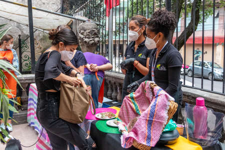 MEXICO CITY, MEXICO 08 08 2020 Woman buying organic products in local market. Fair tradeのeditorial素材