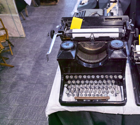 Old black typewriterの写真素材