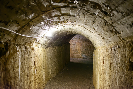 detail of a tunnel inside a old castle in Sarzanaのeditorial素材