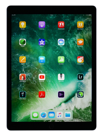 Business Tablet IPad Pro 12.9のeditorial素材