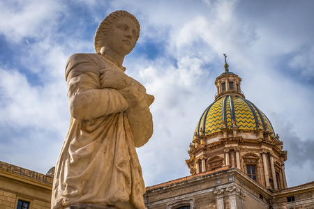Statue of woman in Palermo Sicily Historic Buildings Old Architecture Cathedral Statues Shame Square, Italyの写真素材