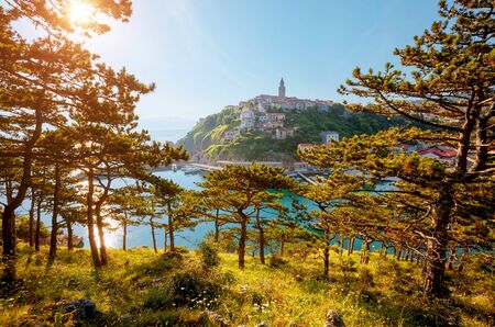 Perfect seascape in the city of Vrbnik on a sunny day. Location Krk island, Primorsko-Goranska Zupanija, Croatia, Europe.の写真素材