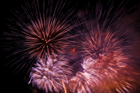 Fireworks on the dark sky during the night of the feast.
の写真素材