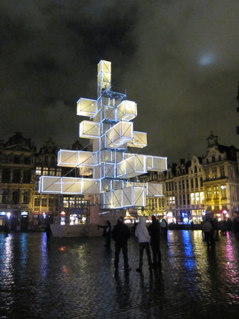 Christmas tree in Brusselsのeditorial素材