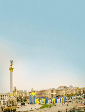 KIEV, UKRAINE - OCTOBER 29, 2017: Maidan Nezalezhnosti or Independence Square in Kiev. Monument of Independenceのeditorial素材
