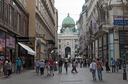 The pedestrian zone Herrengasse with a view towards Hofburg, Viennaのeditorial素材