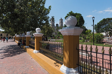 Francisco Canton park with the San Servivio church in Valladolid, Mexicoのeditorial素材
