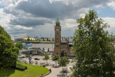 View of the famous Hamburg Landungsbruecken with harbor, St. Pauli district, Hamburg, Germanyのeditorial素材
