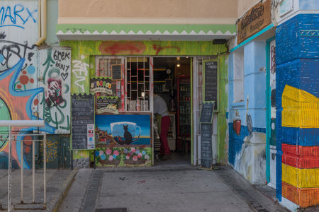 Graffiti street art on the walls and buildings of Valparaiso, Chileのeditorial素材