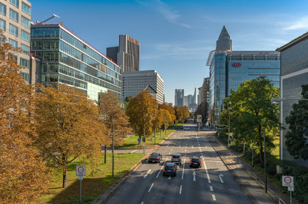 city traffic on theodor heuss allee in frankfurt am mainのeditorial素材