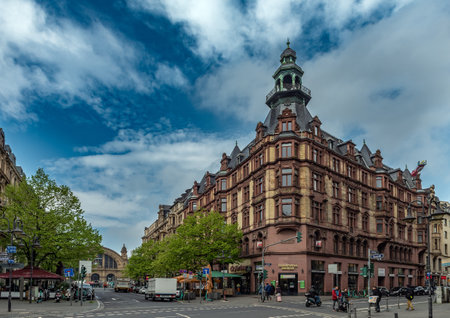 Buildings along Kaiserstrasse in downtown, Frankfurt, Germanyのeditorial素材