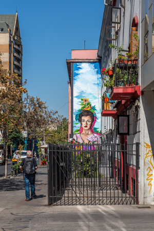 Street with buildings in the center of Santiago de Chileのeditorial素材