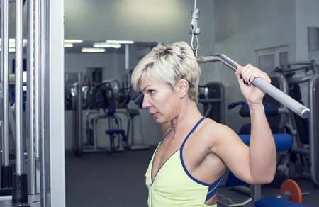 adult female bodybuilding competitions in the gym