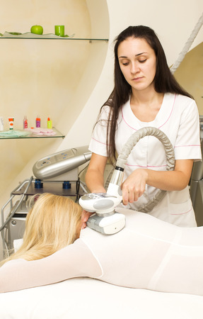 woman is in the process at the clinic lipomassageの写真素材