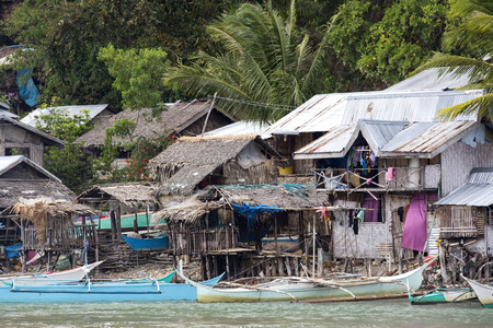 BUKANA, PHILIPPINES - FEB. 3: Morning in the harbor fishing village Bucana FEB. 3, 2016 in Bucana Philippines.のeditorial素材