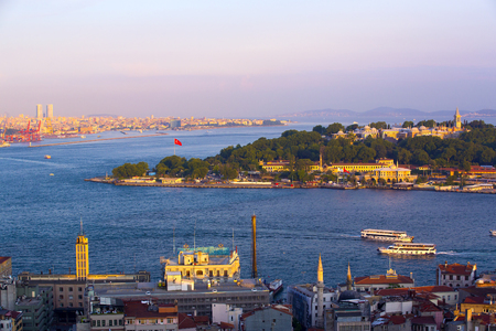 ISTANBUL, TURKEY - 4 JUNE 2016: Sunset panorama of the city of Istanbul from Galata Tower: JUNE 6, 2016 in Istanbul, Turkeyのeditorial素材