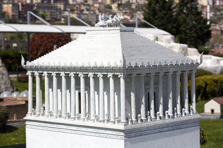ISTANBUL, TURKEY - 4 APRIL, 2016: Miniaturk in Istanbul, Turkey. Miniature copies of the Ancient World Architectureのeditorial素材