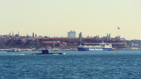 ISTANBUL, TURKEY - 3 APRIL, 2017: Panorama of view from the Golden Horn on the duct slopes Cityのeditorial素材