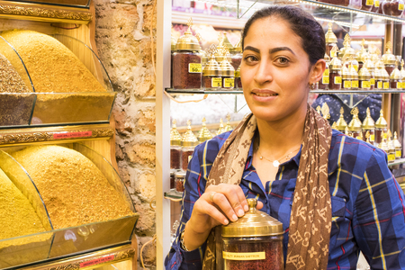 ISTANBUL, TURKEY - 7 APRIL, 2017: Sellers of spices and sweets in the Egyptian market in Istanbulのeditorial素材