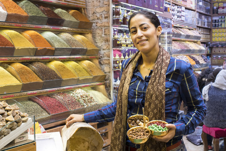 ISTANBUL, TURKEY - 7 APRIL, 2017: Sellers of spices and sweets in the Egyptian market in Istanbulのeditorial素材