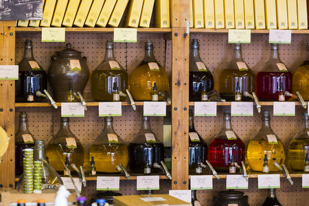 23 AUGUST 2017, VIENNA, AUSTRIA: The oldest in Vienna is the Naschmarkt Market with products of alcoholic fruits and vegetables.のeditorial素材