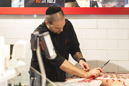 TEL AVIV, ISRAEL - 26 NOVEMBER 2017: Visitors and workers attractions of the city Market Sarona restaurants and shopsのeditorial素材
