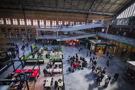 MADRID, SPAIN - 27 MARCH, 2018: The interior of the passenger station Atocha in Madrid.のeditorial素材