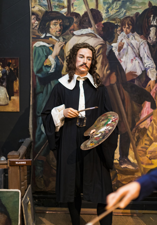 BARCELONA, SPAIN - 11 JANUARY 2018: Museum of wax figures in Barcelona on the street Las Ramblas.のeditorial素材