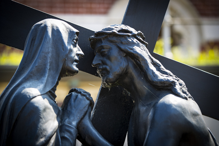 MILAN, ITALY - JUNE 6, 2018: Statues of mourning in Milan.のeditorial素材