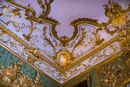 MUNICH, GERMANY - NOVEMBER 27, 2018: The Bavarian kings.のeditorial素材