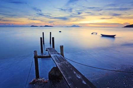 sunset pierの写真素材