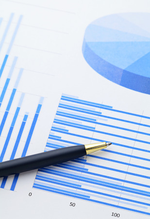 Chart and penの写真素材