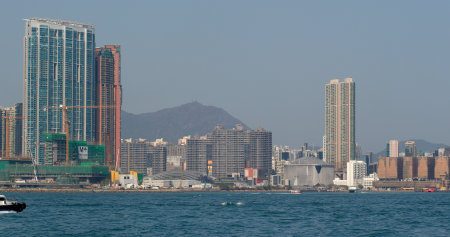 Victoria harbour, Hong Kong, 21 March 2018:- Hong Kong skyscraperのeditorial素材