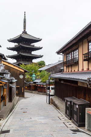 Kyoto, Japan, 04 October 2016:- Yasaka Pagoda in Kyotoのeditorial素材