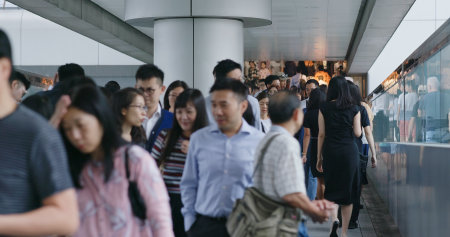 Central, Hong Kong, 10 October 2018:- People cross the pedestrian bridgeのeditorial素材