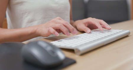 woman working on computerの写真素材