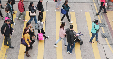 Mong Kong, Hong Kong, 28 February 2018:- Top view of people walking to the roadのeditorial素材