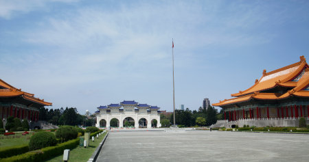 Taipei, Taiwan 17 March 2022: Chiang Kai-shek Memorial Hallのeditorial素材