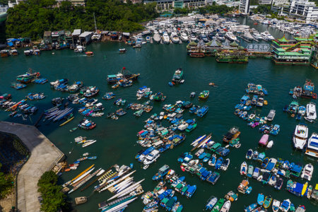 Aberdeen, Hong Kong 24 August 2021: Top view of Hong Kong typhoon shelterのeditorial素材