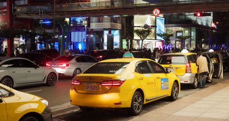 Taipei, Taiwan 19 September 2022: Xinyi district in Taiwan at nightのeditorial素材