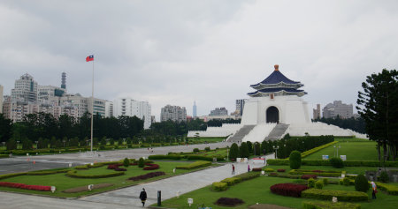 Taipei, Taiwan 17 March 2022: Chiang Kai Shek Memorial Hallのeditorial素材