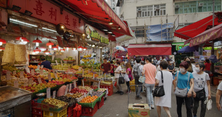 Causeway Bay, Hong Kong 17 September 2021: Bowrington Road Marketのeditorial素材