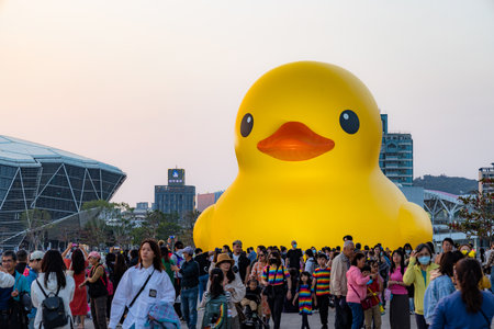 Taiwan, 01 February 2024: Yellow duck in kaohsiung bay in Taiwan in the eveningのeditorial素材