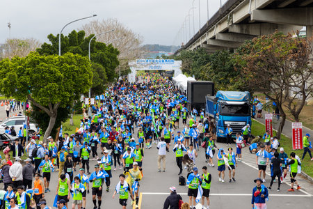 Taipei, Taiwan 25 February 2024: Standard Chartered Taipei Charity Marathonのeditorial素材