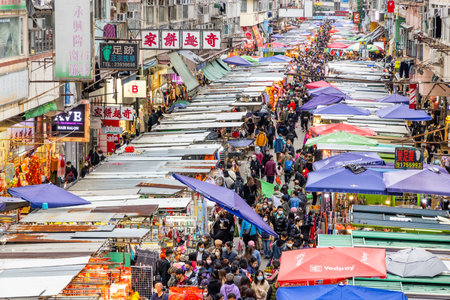 Mong Kok, Hong Kong 31 January 2022: Fa Yuen Street in the eveningのeditorial素材