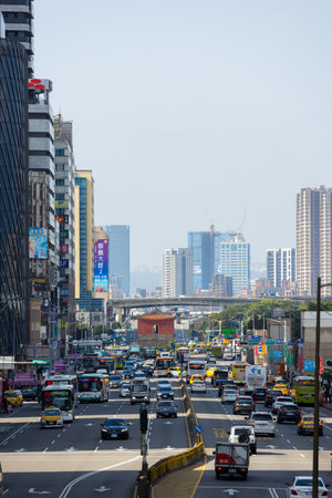 Taipei, Taiwan 02 January 2024: Taipei busy city lifeのeditorial素材