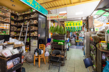 Taipei, Taiwan 01 March 2022: Store selling vegetables in wet marketのeditorial素材