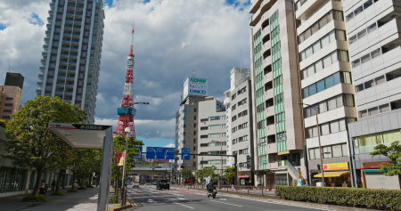 Tokyo, Japan 26 June 2019: Tokyo tower in the cityのeditorial素材