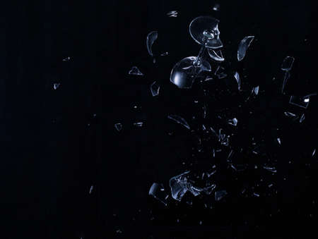 Explosion of wine glass-High speed photo